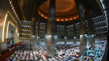 Tarawih Akbar di Istiqlal, Sandi: Monas Mempersatukan dan Instagramable