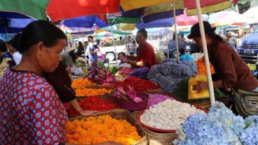 Jelang Galungan, Harga Perlengkapan Upacara Merangkak Naik