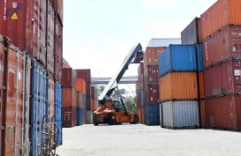 Operator Keluhkan Waktu Tunggu Kapal 2 Hari di Pelabuhan Makassar