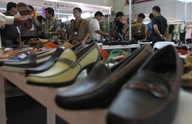 KINERJA INDUSTRI DAERAH : Pasar Sepatu Jatim Merosot