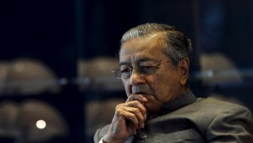 Mahathir Negosiasi Ulang Kontrak Proyek KA dengan China