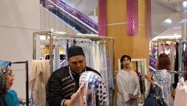 Ivan Gunawan Terus Kembangkan Label Mandjha Hijab