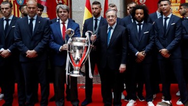 Presiden Real Madrid: Zidane Mundur, Hari Menyedihkan & Tak Terduga