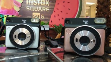 Harga Fujifilm Instax SQ6, Kamera Rasa Instagram