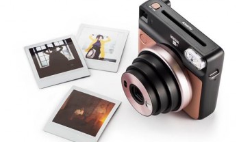 Review Fujifilm Instax SQ6: Kamera Anti-Mainstream Bertabur Filter