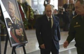PIALA DUNIA 2018: Vladimir Putin, Adolf Hitler  dan Ajang Pencitraan