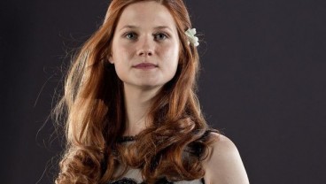 Pemeran Ginny Weasley Dalam Harry Potter Kini Jadi Sutradara Film Pendek