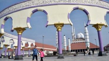 Cerahkan Ramadan dan Idul Fitri, Nippon Paint Cat 377 Masjid