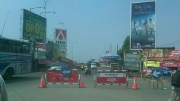 Cikampek Tersendat, Simpang Jomin ke Jalur Pantura Karawang Padat