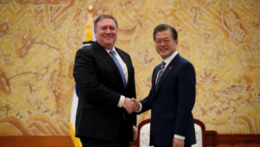 Presiden Moon Sebut Dunia Lolos dari Ancaman Perang Nuklir 
