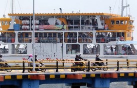 Penyeberangan Ferry, Pemudik Diimbau Berangkat Pagi atau Sore Hari