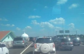 JELAJAH JAWA BALI 2018: Tol Surabaya Mojokerto Macet 