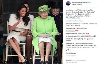 Kompaknya, Ratu Elizabeth dan Meghan Markle Naik Royal Train