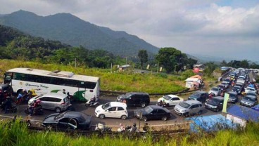 JELAJAH JAWA BALI 2018: Macet 37 Kilometer di Jalur Tasikmalaya-Cileunyi 