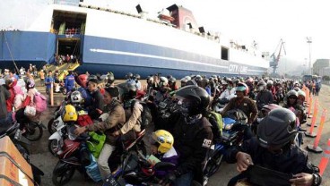 Arus Balik Lebaran, Kemenhub Lepas 407 Sepeda Motor Pemudik Dengan Kapal Laut Ke Jakarta  