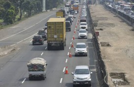 Jalan Tol Cikampek Satu Arah ke Jakarta