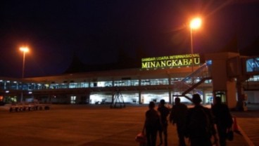 H+3, Bandara Minangkabau Dipadati Pemudik