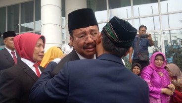 Gubernur Tengku Erry Nuradi Akhiri Masa Jabatan. Begini Keharuan yang Terekam