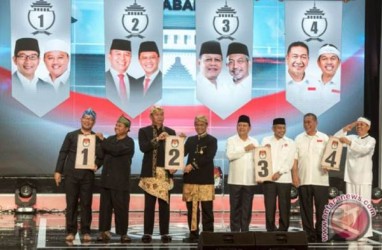 Pilgub Jabar 2018 Didominasi Dua Pasangan Kandidat. Ini Sebabnya