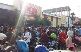 PENERIMAAN SISWA BARU, Warga Makassar Keluhkan Legalisasi KK