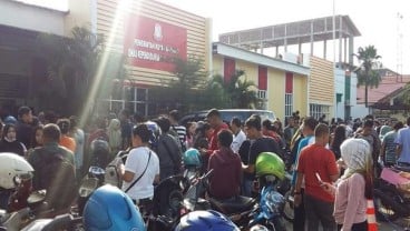 PENERIMAAN SISWA BARU, Warga Makassar Keluhkan Legalisasi KK