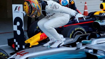 GP PRANCIS: Lewis Hamilton Start Terdepan