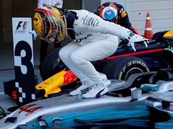 GP PRANCIS: Lewis Hamilton Start Terdepan