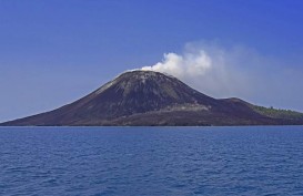 Gunung Anak Krakatau Erupsi, Nakhoda Diminta Waspada