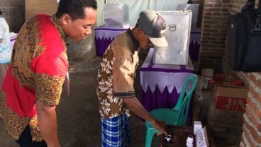 Pilgub Jateng 2018: Warga Pekalongan Nyoblos Dibayangi Banjir Rob