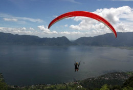 Kejurnas Paralayang di Sulut Memasyarakatkan Olahraga Dirgantara