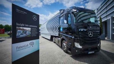 FutureLab@Mercedes-Benz Trucks: Sistem Penggerak Otomatis Akan Masuk Seri Produksi