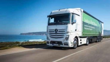 Meningkatkan Nilai Tambah Armada di Era Digital : FutureLab@Mercedes-Benz Trucks