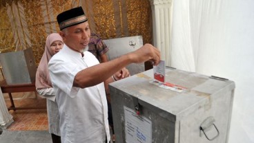 KPU Mulai Rekapitulasi Suara Pilkada Padang