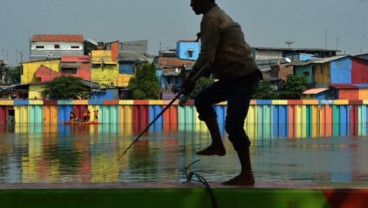 Pelindo II Bantu 2 Kapal Pembersih Sampah ke Pemprov DKI