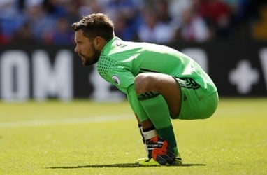 Watford Gaet Kiper Ben Foster dari West Bromwich Albion