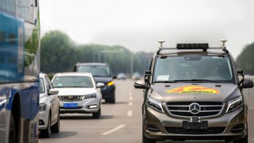 Daimler Jadi Pabrikan Global Pertama Uji Jalan Mobil Otonom di China