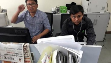 Investigasi Pembunuhan di Rakhine, 2 Wartawan Reuters Ditahan di Myanmar