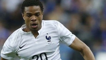 Lille Datangkan Loic Remy dari Las Palmas