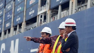 Pelindo II Lepas Bisnis Kargo ke Anak Usaha