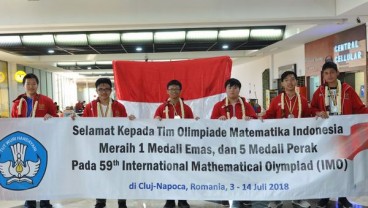 Raih 6 Medali, Tim Olimpiade Matematika SMA Indonesia Masuk 10 Besar Dunia