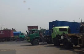 Sistem Gerbang Otomatis Timbulkan Kemacetan di Gate 9 Tanjung Priok