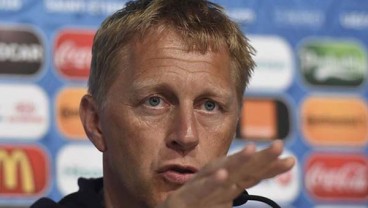 Heimir Hallgrimsson Mundur dari Timnas Islandia