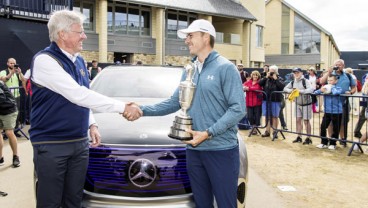 Mercedes-Benz Tampilkan Masa Depan Elektromobilitas di Ajang Golf Open ke-147 