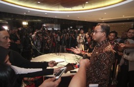 Komisi ASN Turun Tangan, Anies Bantah Copot Wali Kota via WhatsApp