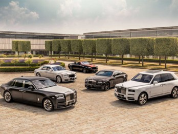 Rolls-Royce Panen Penjualan di Semester Pertama 2018