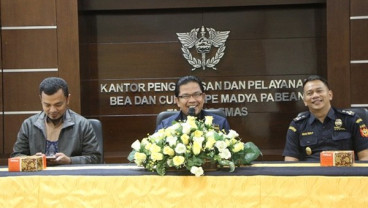 Tekan Dwelling Time, Bea Cukai Terapkan Aturan Baru Manifes