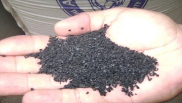 PENGOLAHAN KARET : Proyek Infrastruktur Agar Serap Crumb Rubber