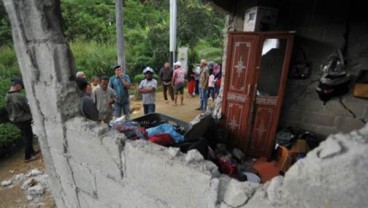 GEMPA SUMBAR: 12 Rumah di Kabupaten Solok Rusak