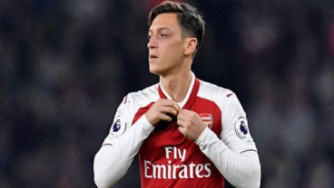 Mesut Ozil Gantung Sepatu Demi Lawan Rasisme