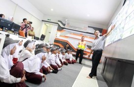 Hari Anak Nasional, 60 Siswa SD Banten Tur ke Jalan Tol 